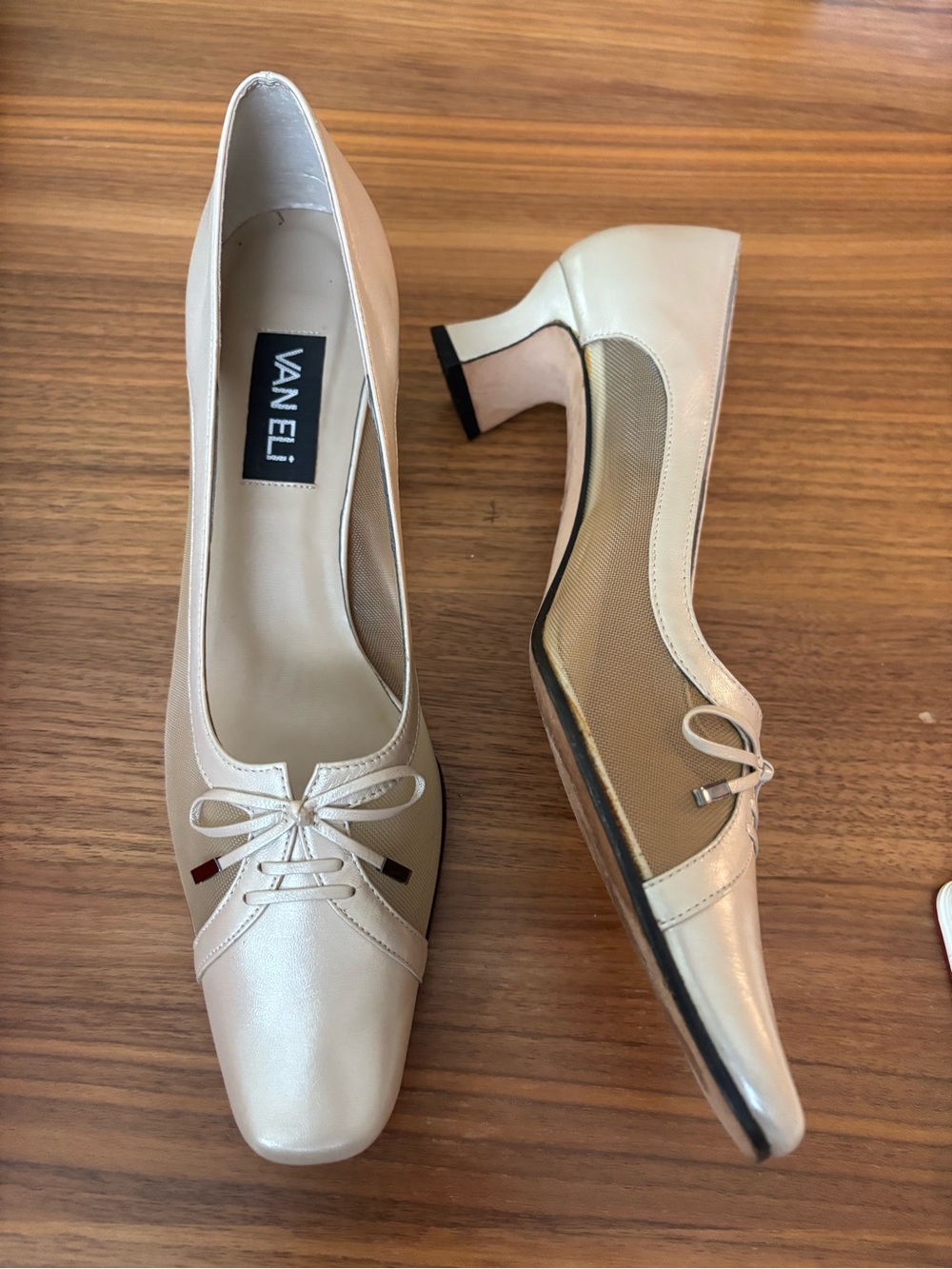 Vaneli Cream Leather Low Heel Pumps with Bow Accent